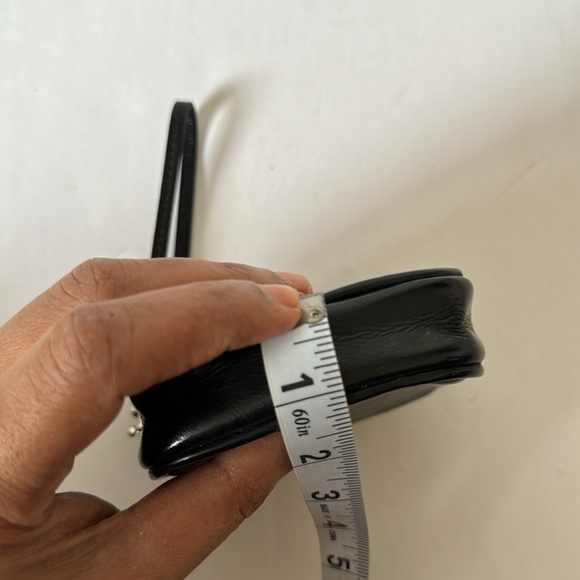 Vintage coach wristlet - Picture 9 of 9